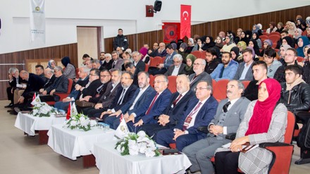 Fakültemiz VII. Uluslararası Hz. Mevlana ve Dostluk Sempozyumu'na ev sahipliği yaptı.